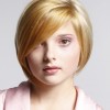 Short haircuts for round faces