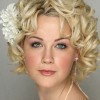 Short hairstyles for curly frizzy hair