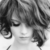 Short hairstyles for frizzy hair