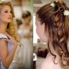 Hairstyles you can do with curly hair