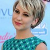Beautiful short hairstyles for round faces