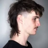 Új frizurák 2023-as férfiak számára